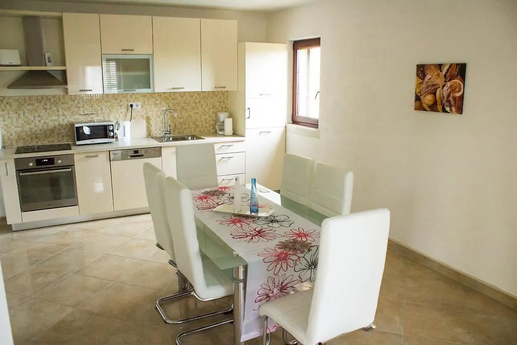 Vasto Apartments Kastela Croatia